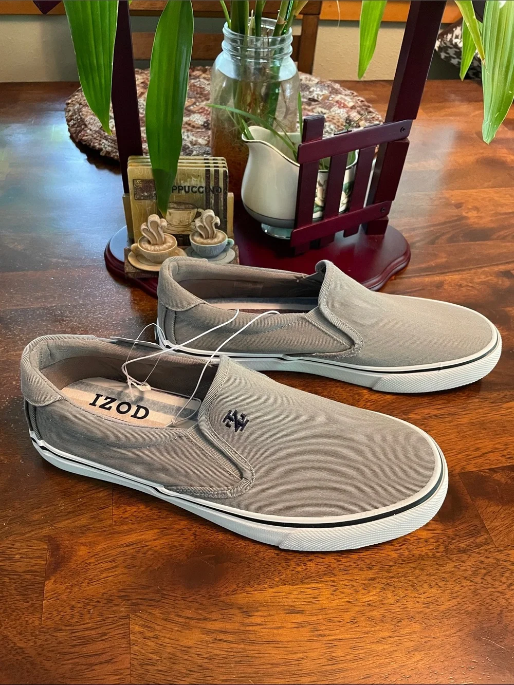 IZOD Sunapee Canvas Slip-On, Men’s 8.5, Grey